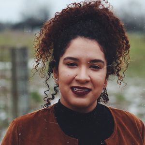 Meet your Posher, Ivonne